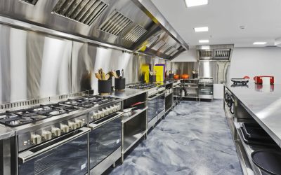 Modern,Shiny,Kitchen,With,Stainless,Still,Kitchenware,And,Equipment,For